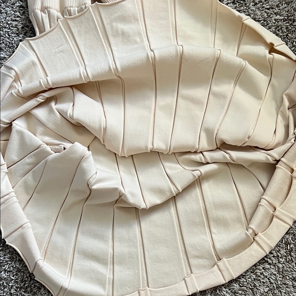 Like New! J. Crew Ribbed Scoopneck Knit Dress Cream in Size L - Picture 12 of 14